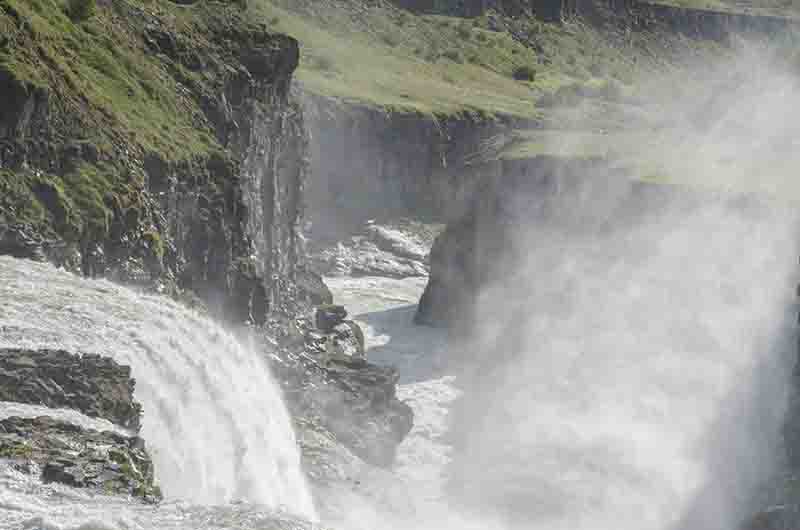 Islandia 048 - catarata de Gullfoss.jpg